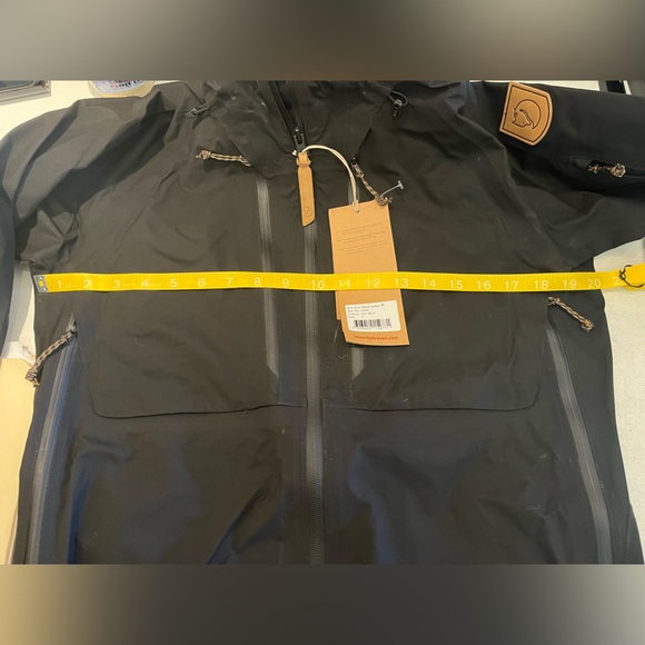 FJALLRAVEN NWT black ‘Keb eco shell’ jacket - Picture 6 of 6
